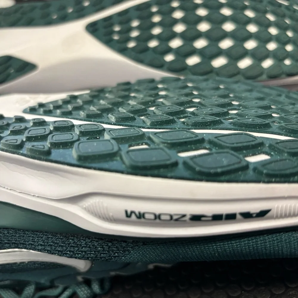 Nike Green Philadelphia Eagles Mesh Sneakers with White Swoosh - Picture 8 of 9